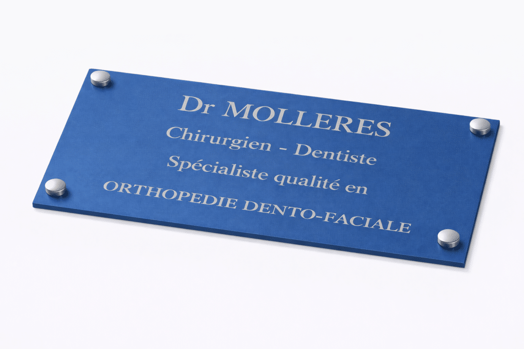 Plaque bleue Dr MOLLERES, Chirurgien-Dentiste, spécialiste qualifié en orthopédie dento-faciale.