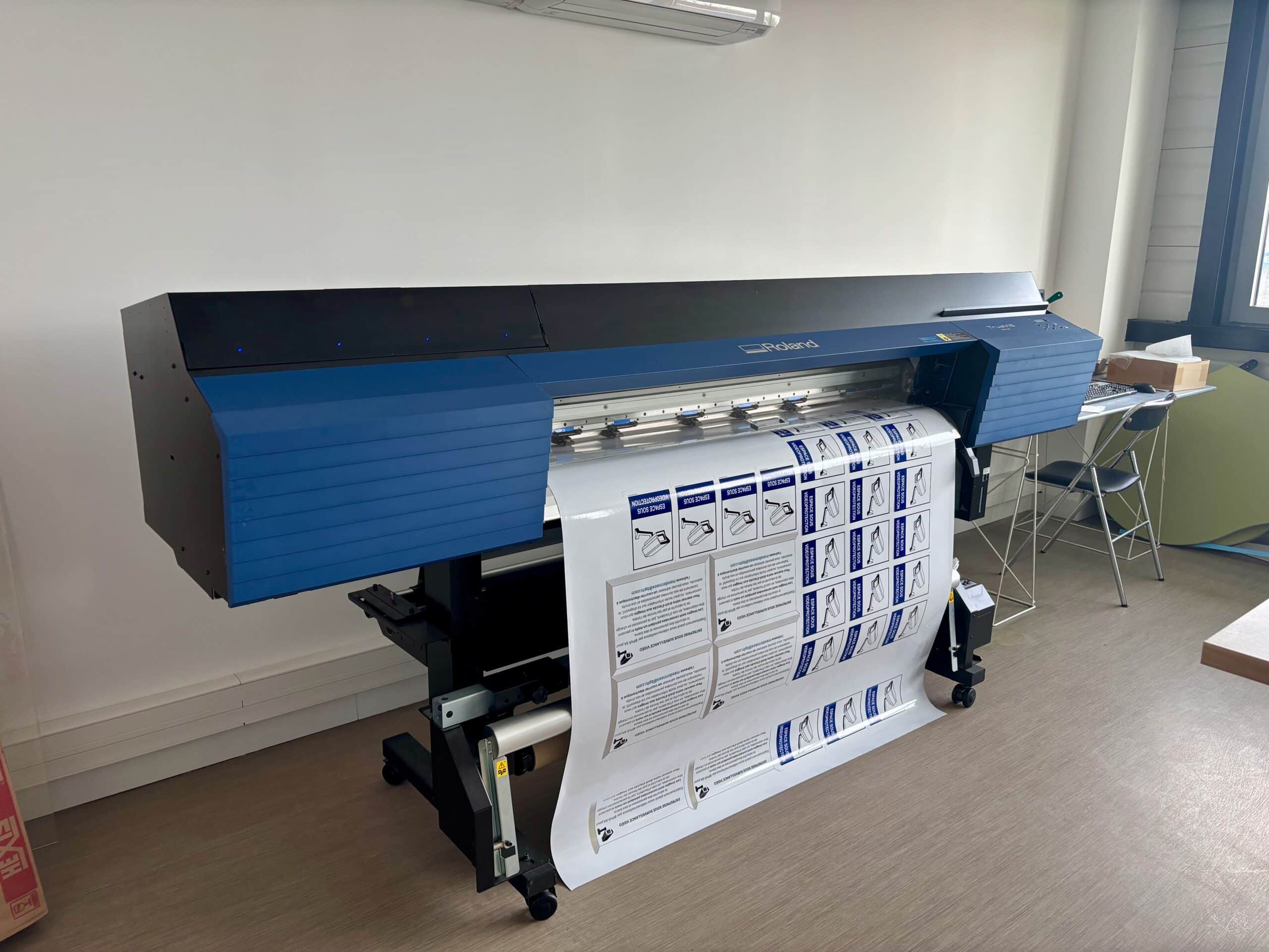 La Publicité Adhésive Grand Format : Une Solution Impactante pour la Promotion